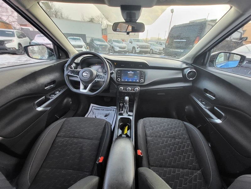 2023 Nissan Kicks - Image 11 of 16