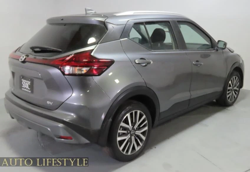 2023 Nissan Kicks - Image 6 of 21