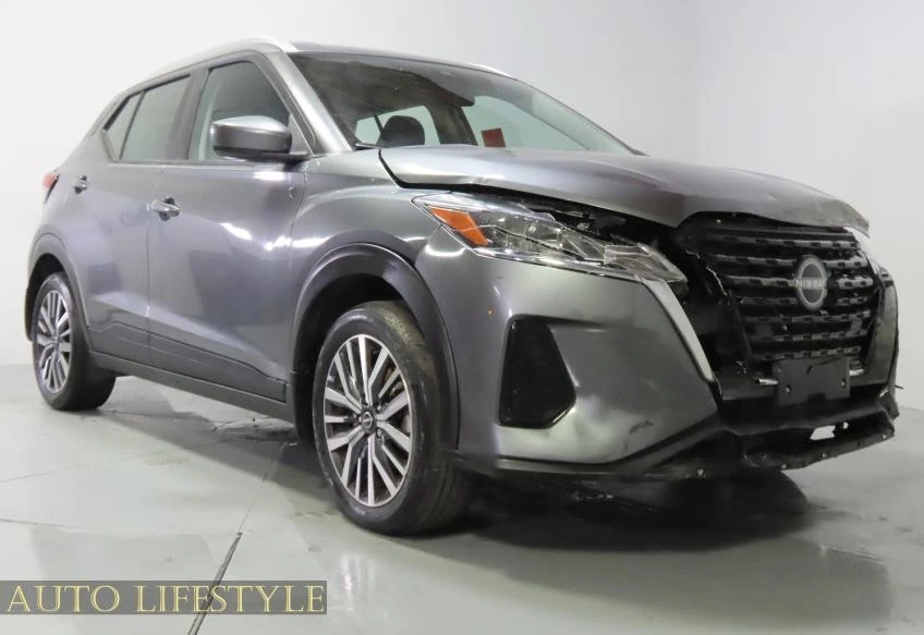 2023 Nissan Kicks - Image 3 of 21