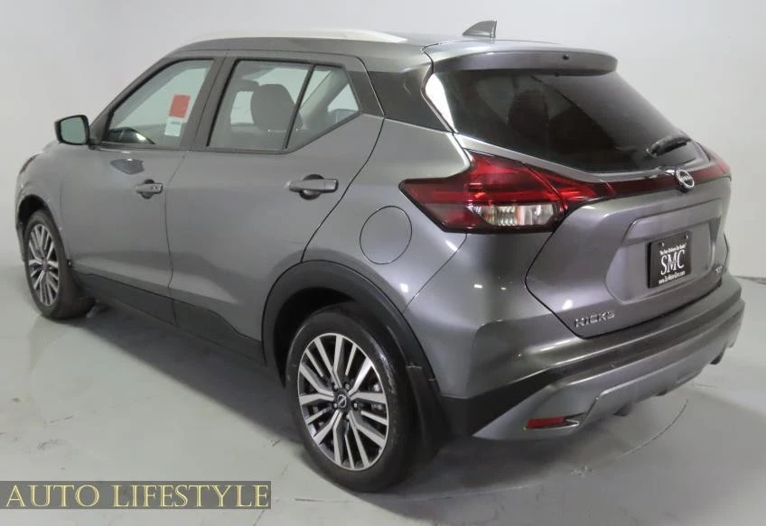 2023 Nissan Kicks - Image 5 of 21
