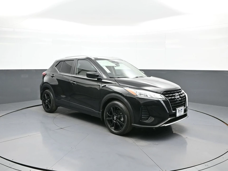 2023 Nissan Kicks - Image 4 of 31