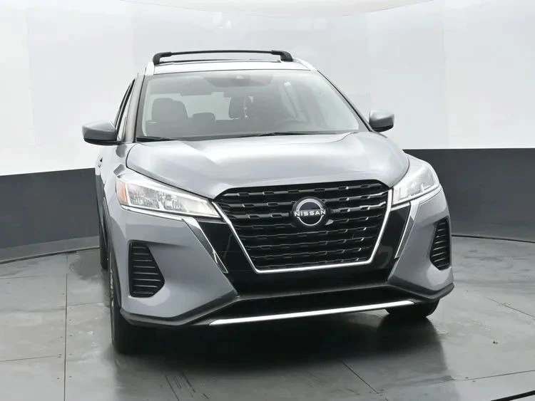 2023 Nissan Kicks - Image 3 of 12