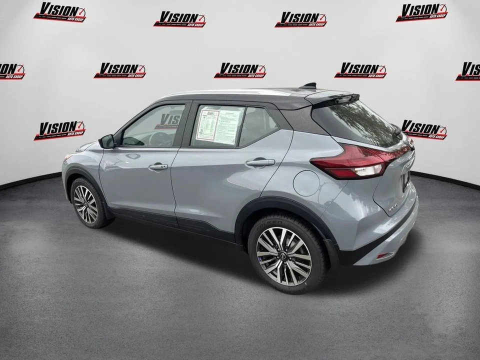 2023 Nissan Kicks - Image 7 of 12