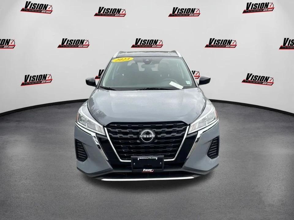 2023 Nissan Kicks - Image 2 of 12