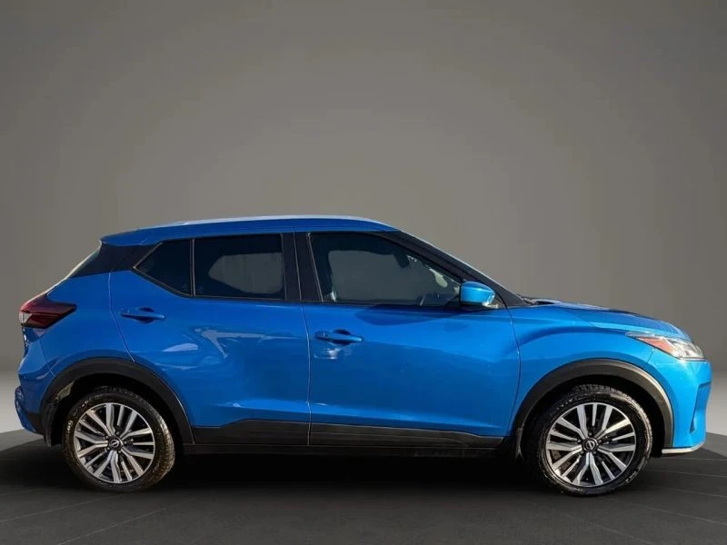2023 Nissan Kicks - Image 4 of 12