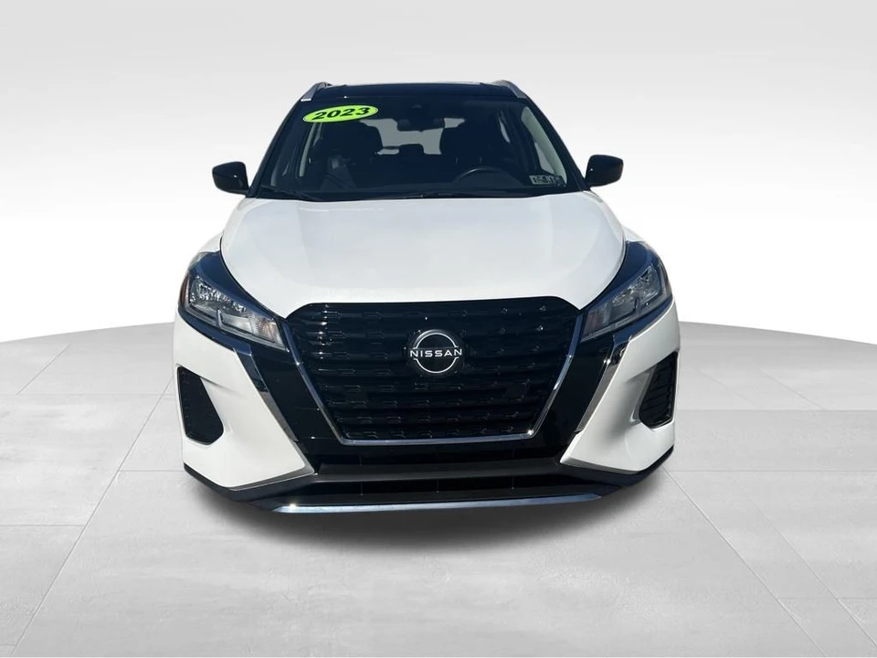2023 Nissan Kicks - Image 10 of 12
