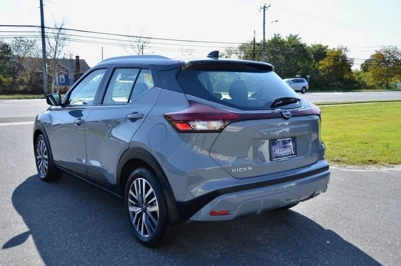 2023 Nissan Kicks - Image 7 of 12