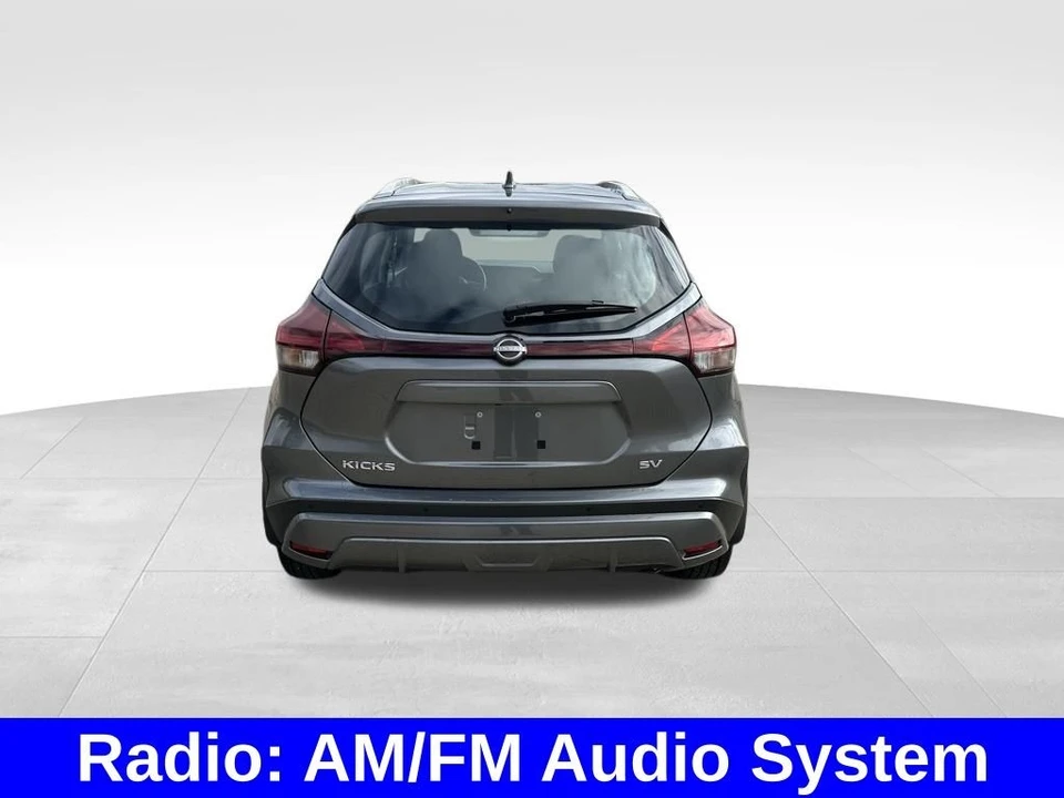 2023 Nissan Kicks - Image 3 of 12