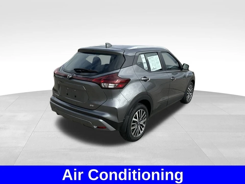 2023 Nissan Kicks - Image 4 of 12
