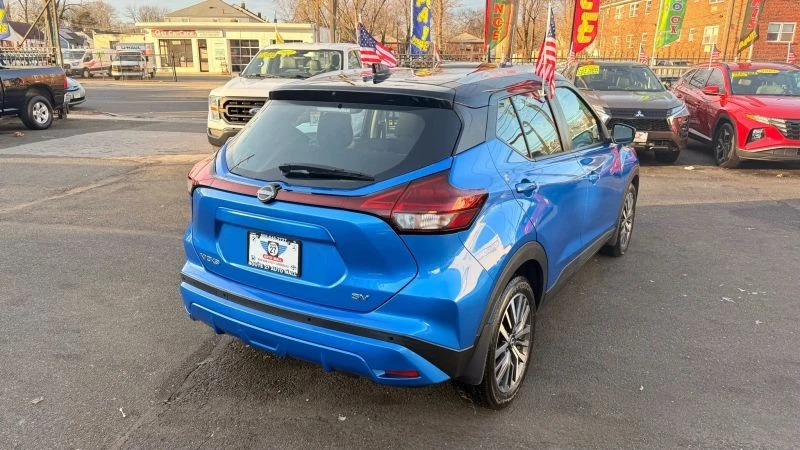 2023 Nissan Kicks - Image 7 of 12