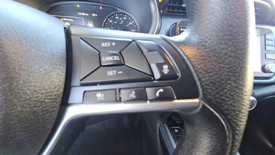 2023 Nissan Kicks - Image 16 of 20