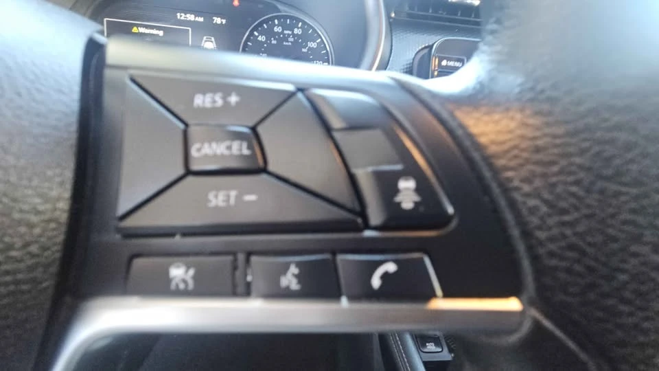 2023 Nissan Kicks - Image 15 of 20