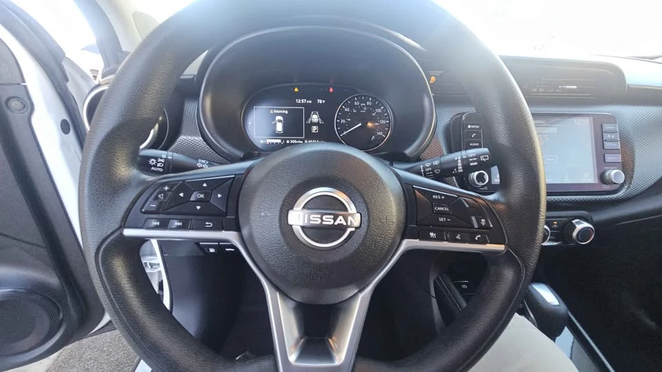 2023 Nissan Kicks - Image 7 of 20