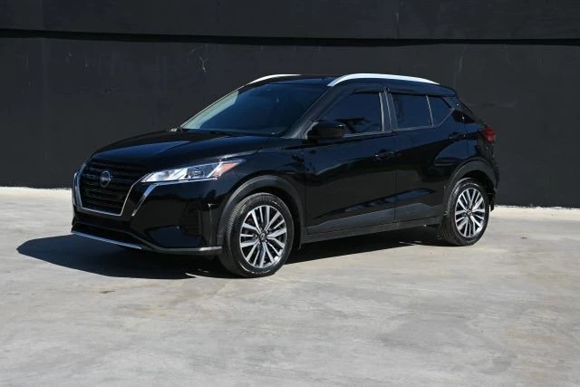 2023 Nissan Kicks - Image 3 of 19