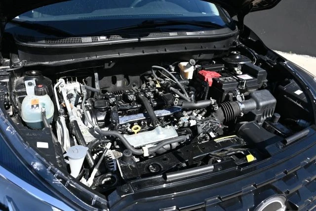 2023 Nissan Kicks - Image 18 of 19