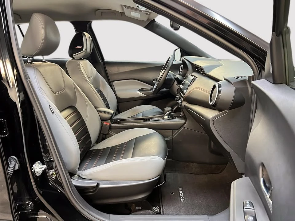 2023 Nissan Kicks - Image 8 of 20