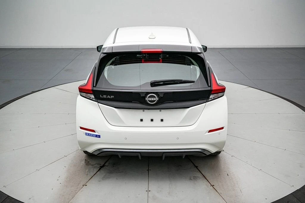 2023 Nissan Leaf - Image 6 of 21