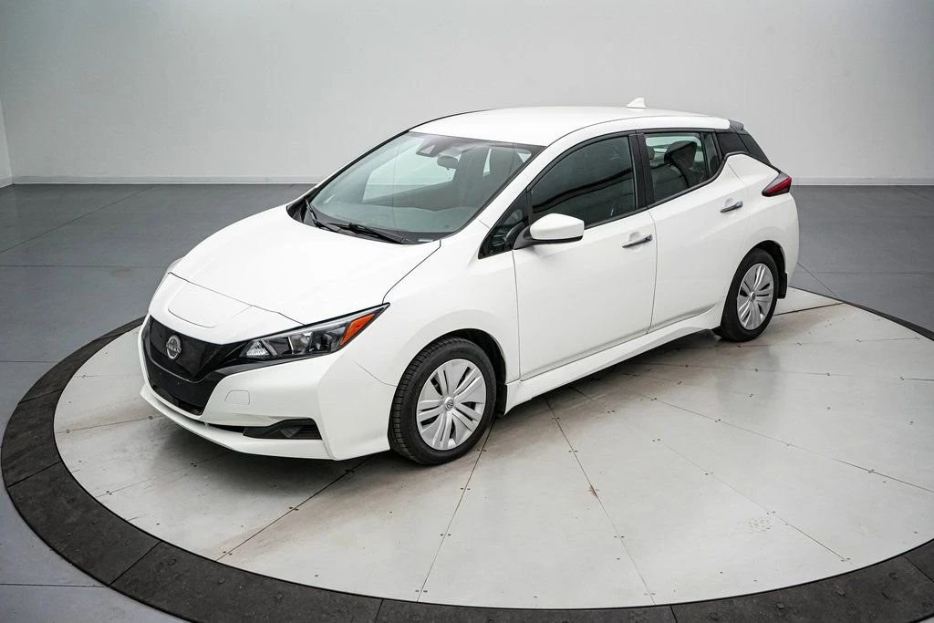 2023 Nissan Leaf - Image 9 of 21