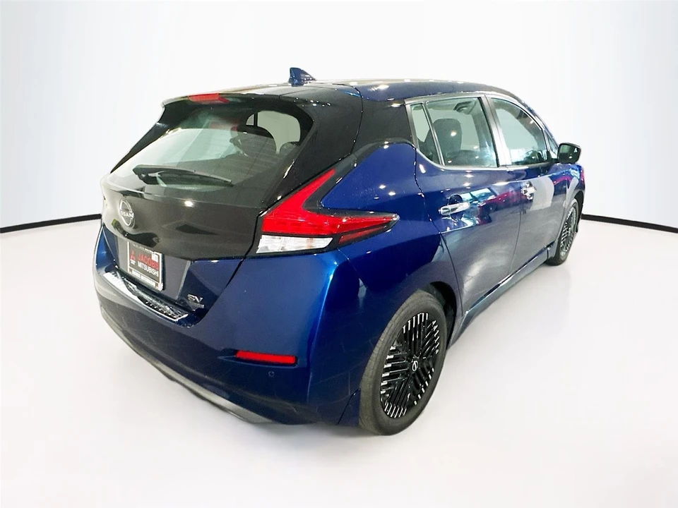2023 Nissan Leaf - Image 5 of 15