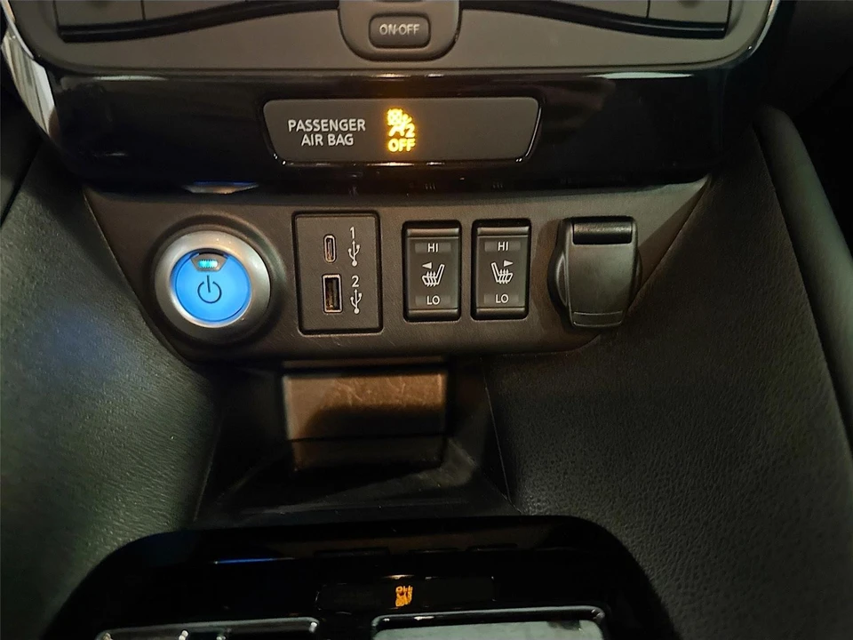 2023 Nissan Leaf - Image 16 of 21