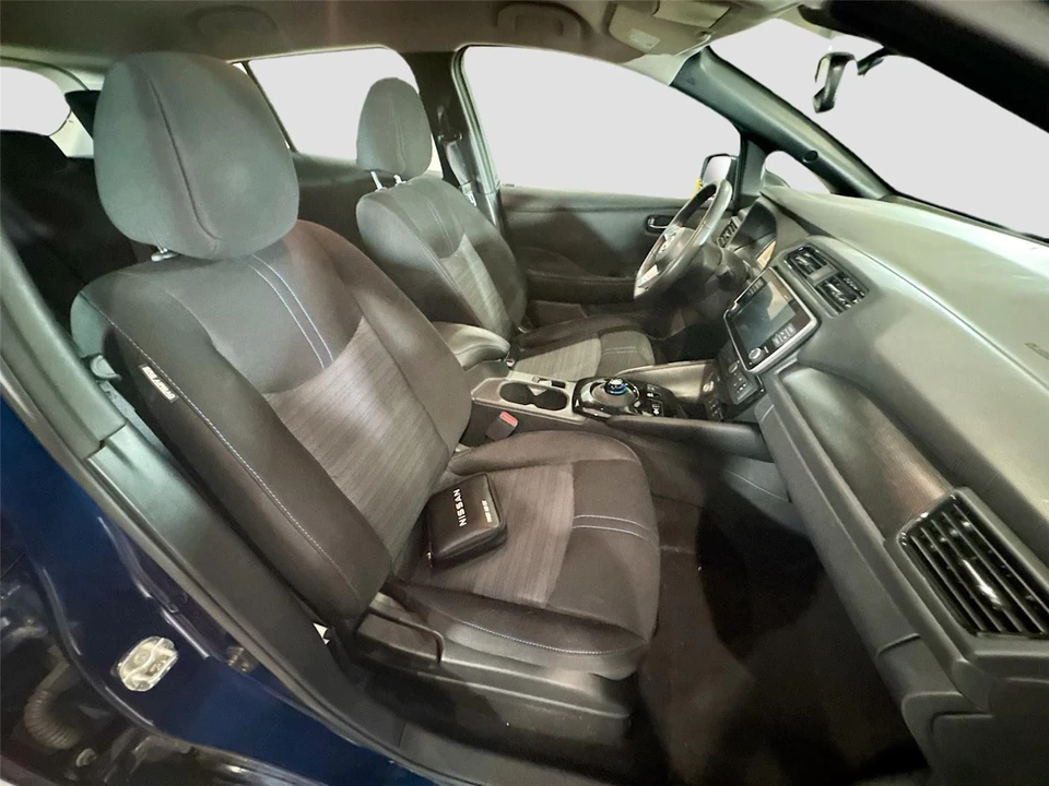 2023 Nissan Leaf - Image 14 of 15