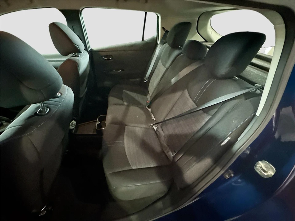 2023 Nissan Leaf - Image 12 of 15