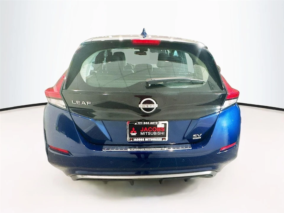 2023 Nissan Leaf - Image 4 of 15