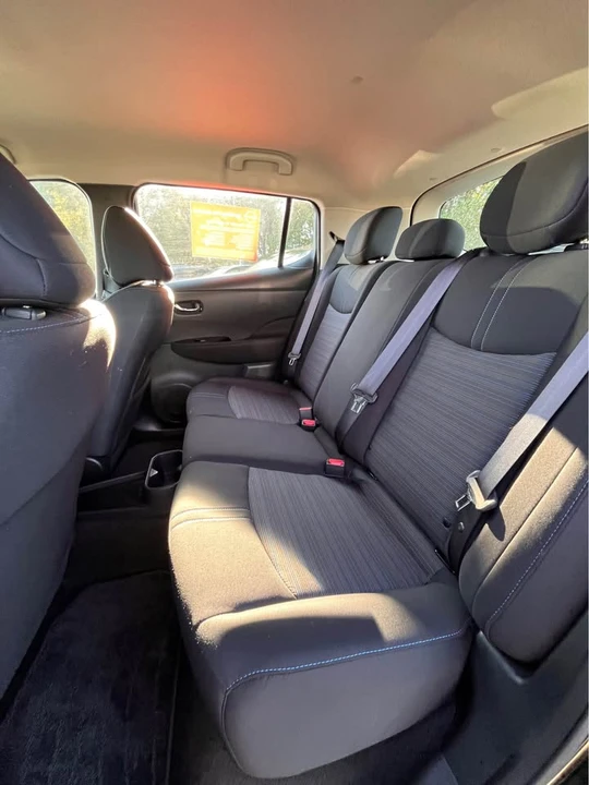 2023 Nissan Leaf - Image 10 of 14