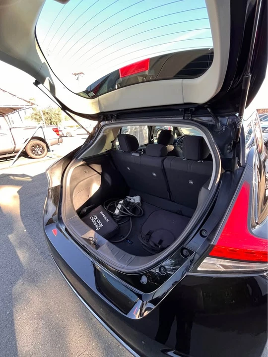 2023 Nissan Leaf - Image 11 of 14