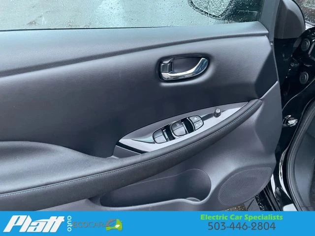 2023 Nissan Leaf - Image 18 of 21