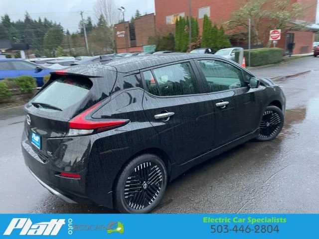 2023 Nissan Leaf - Image 10 of 12