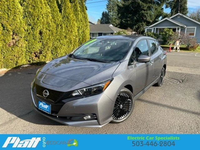 2023 Nissan Leaf - Image 2 of 12