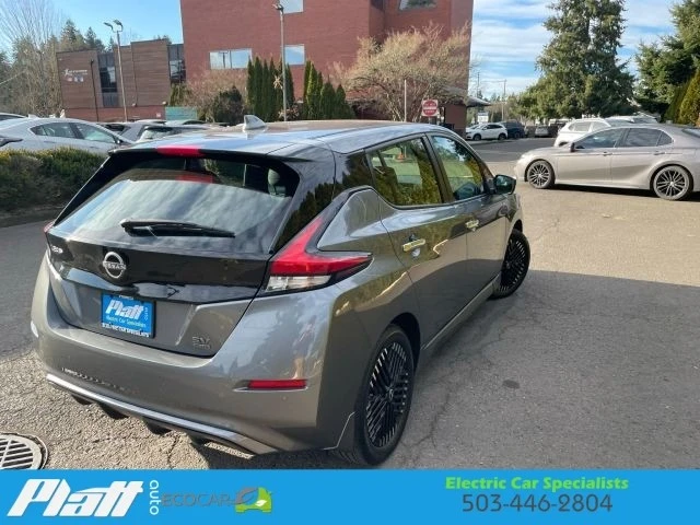 2023 Nissan Leaf - Image 10 of 12