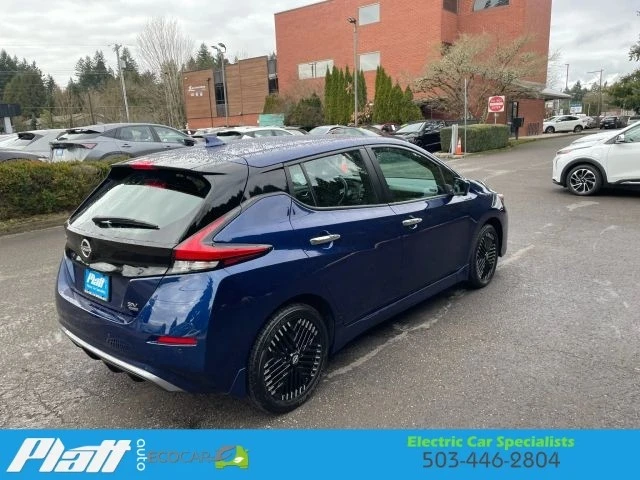 2023 Nissan Leaf - Image 11 of 12