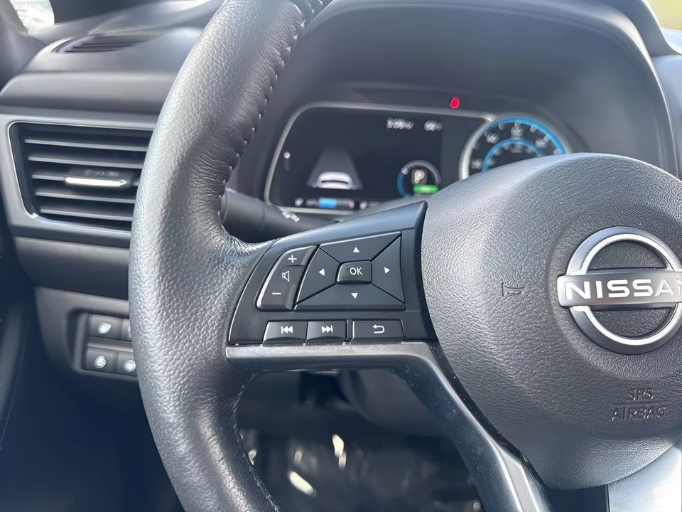 2023 Nissan Leaf - Image 14 of 21