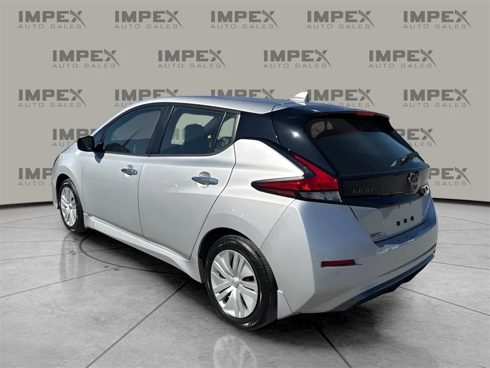 2023 Nissan Leaf - Image 3 of 12