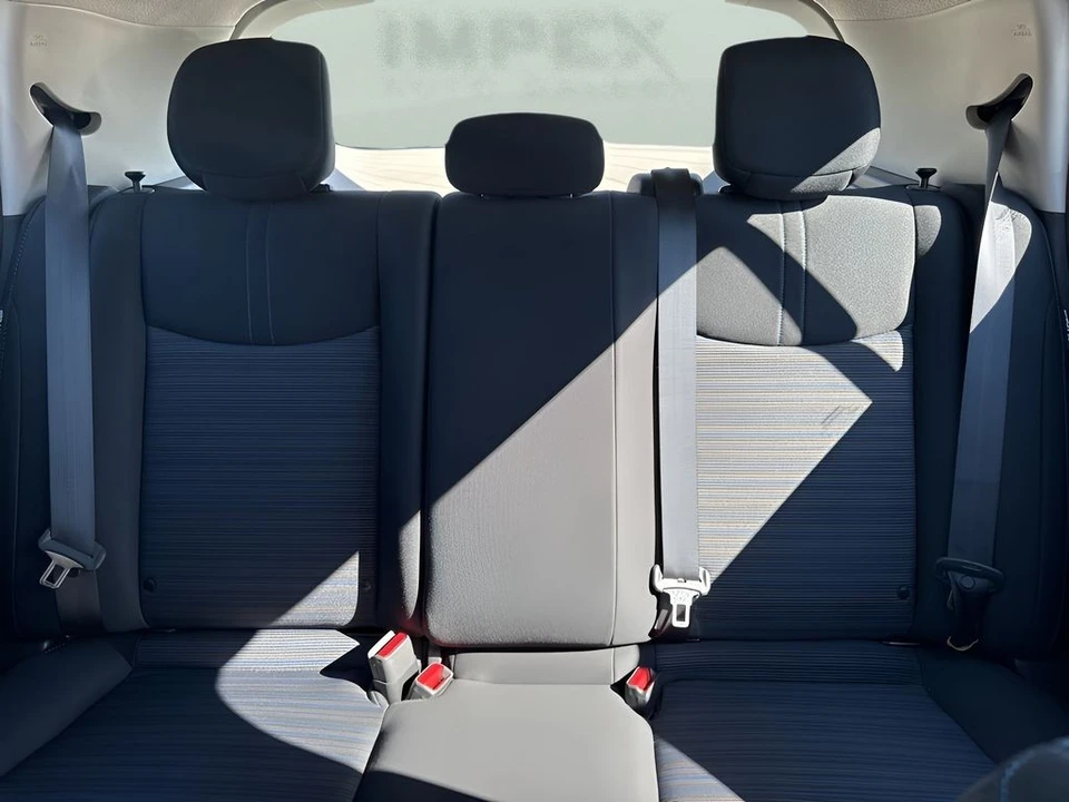 2023 Nissan Leaf - Image 10 of 12