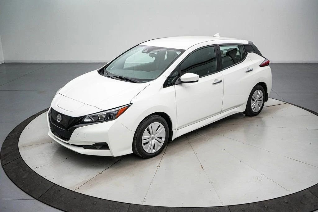 2023 Nissan Leaf - Image 9 of 21