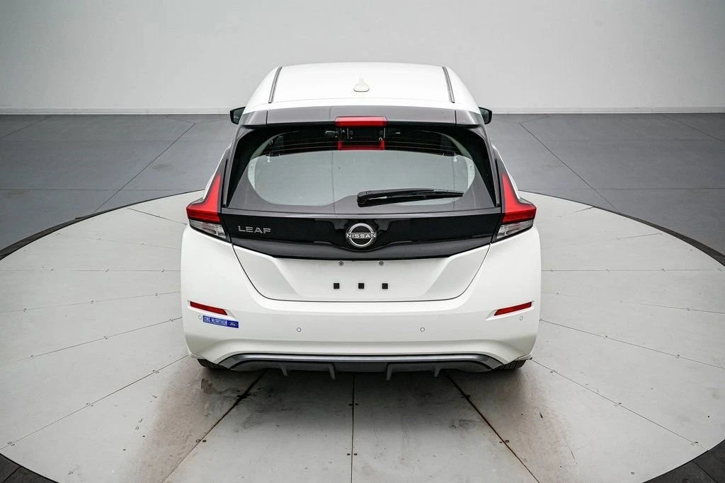 2023 Nissan Leaf - Image 6 of 21
