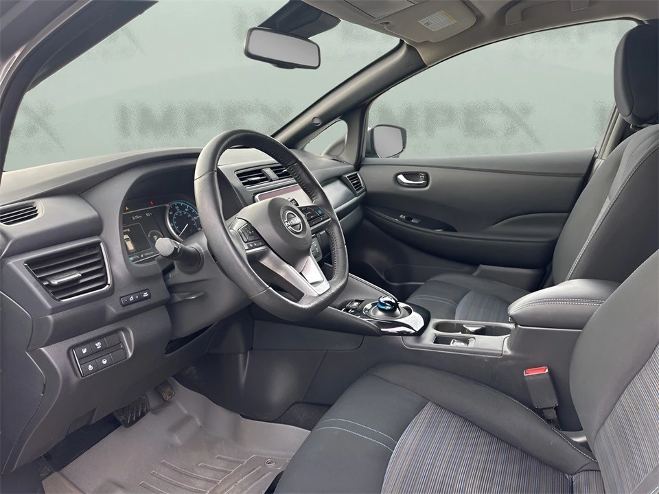 2023 Nissan Leaf - Image 9 of 12
