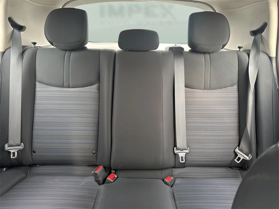 2023 Nissan Leaf - Image 11 of 12