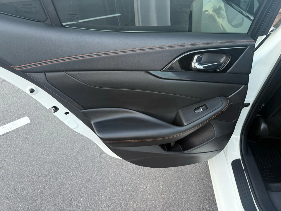 2023 Nissan Maxima 8th Gen - Image 14 of 21