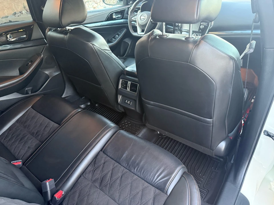 2023 Nissan Maxima 8th Gen - Image 16 of 21