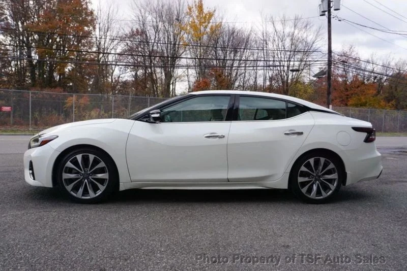 2023 Nissan Maxima 8th Gen - Image 5 of 12