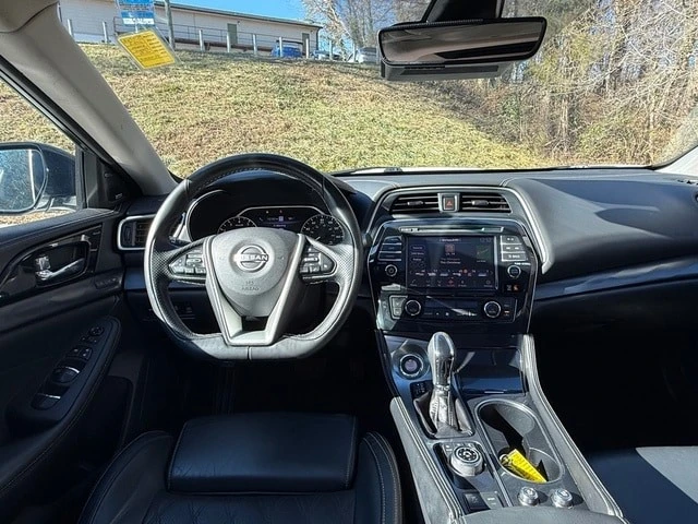 2023 Nissan Maxima 8th Gen - Image 10 of 12