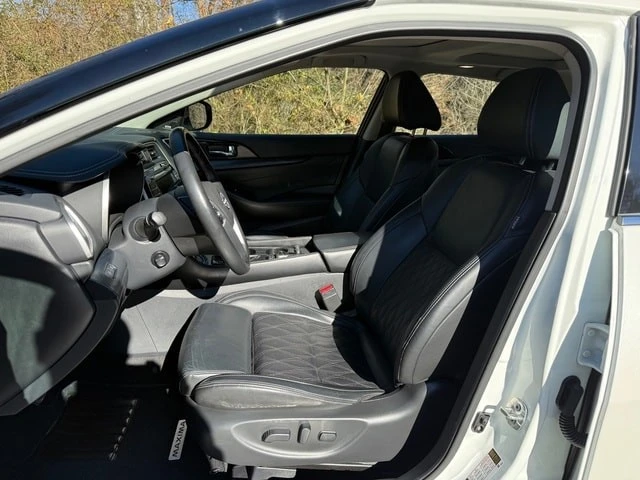 2023 Nissan Maxima 8th Gen - Image 11 of 12