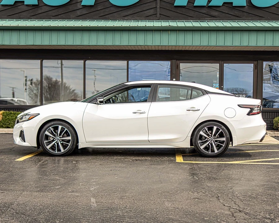 2023 Nissan Maxima 8th Gen - Image 6 of 12