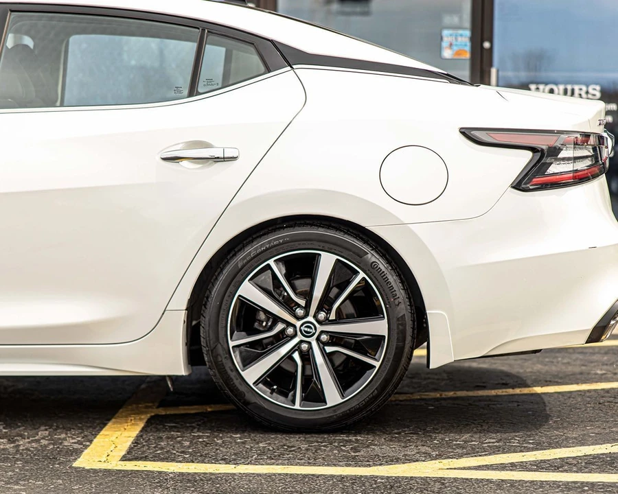2023 Nissan Maxima 8th Gen - Image 7 of 12
