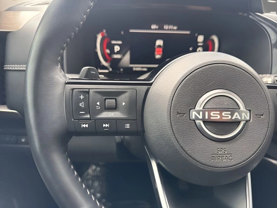 2023 Nissan Pathfinder 5th Gen - Image 16 of 21