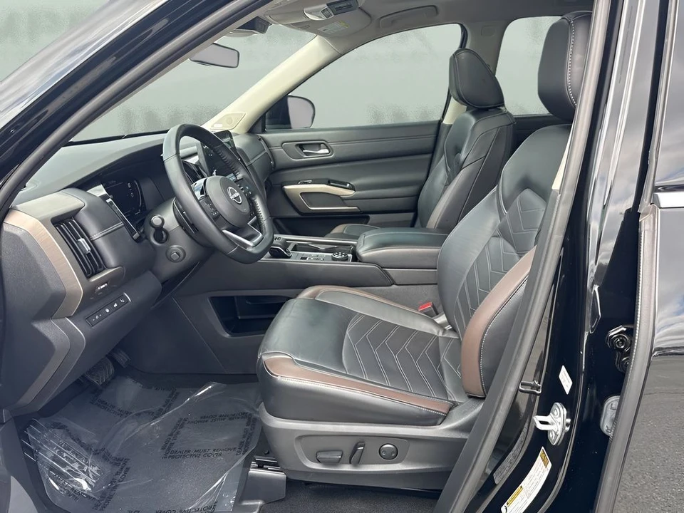 2023 Nissan Pathfinder 5th Gen - Image 9 of 21